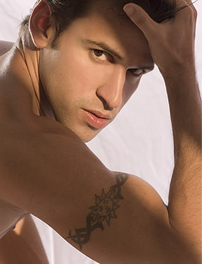 Rodrigo Müller ator pornô gay