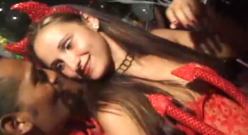 Festa De Carnaval Cheia De Sacanagem - Carnaval 2000