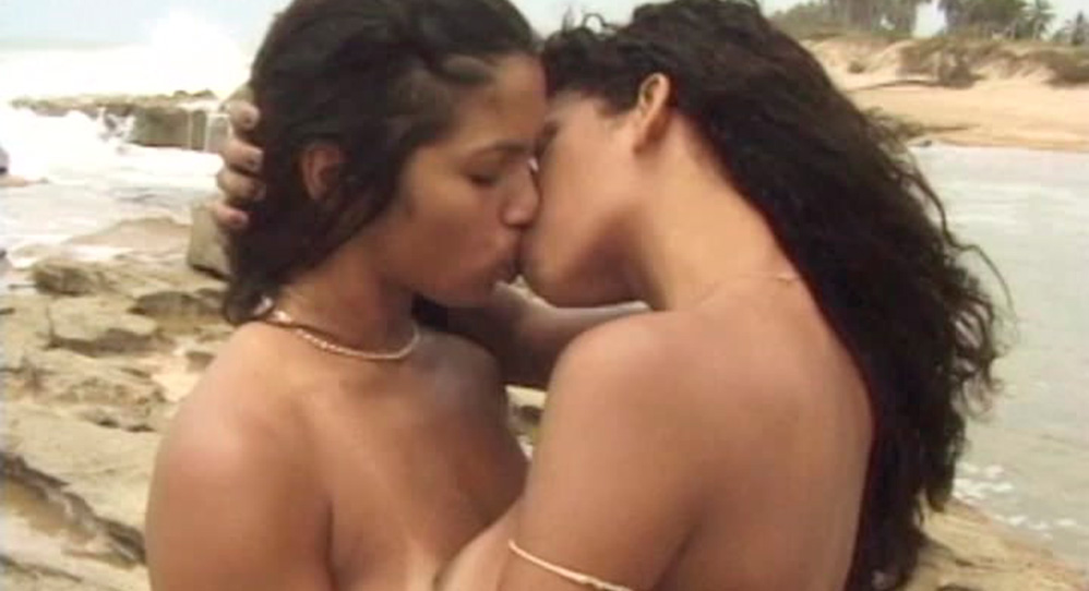 Bem Dotado Fazendo Menage Com Duas Morenas Gostosas - a Terapeuta